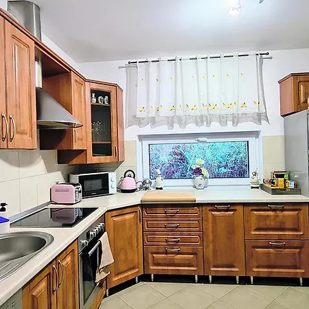 Guest house Jawor 3*